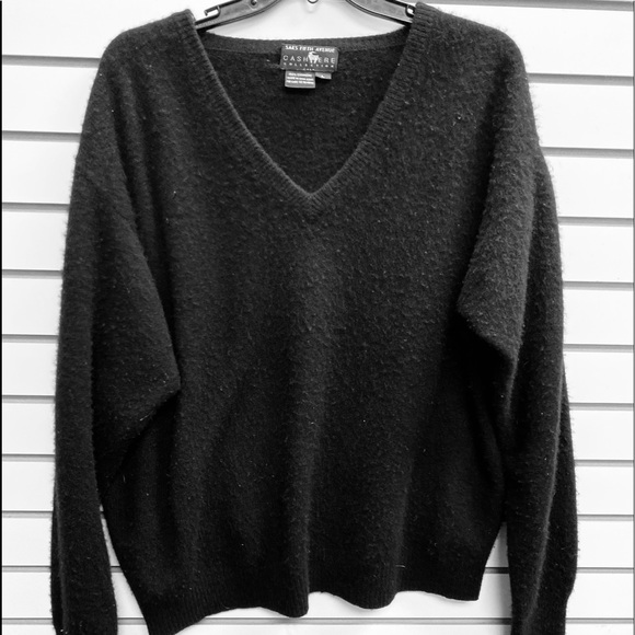 Saks Fifth Avenue Cashmere Sweater L - Picture 1 of 3